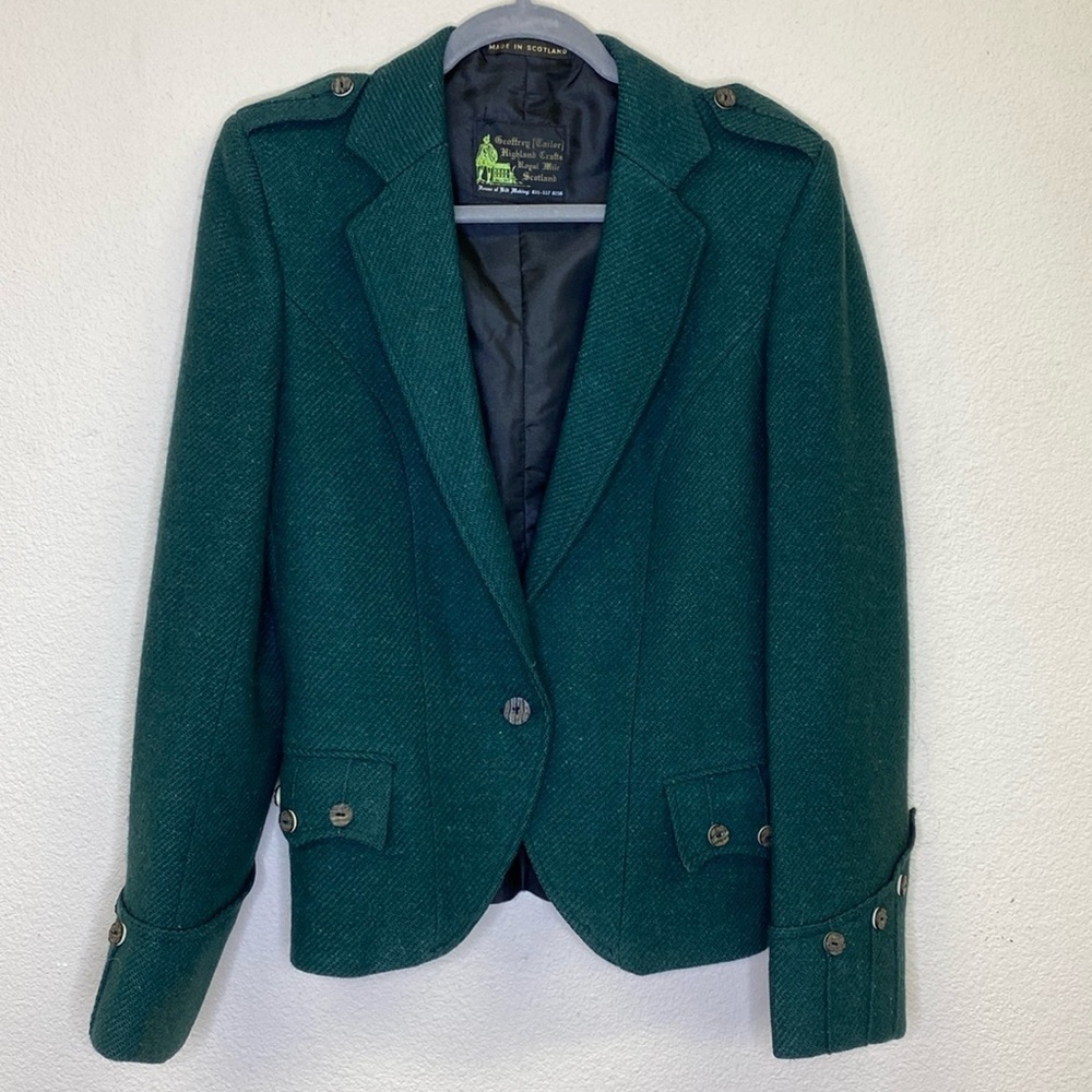 Vintage Scottish Blazer by Geoffrey Tailor Highland Crafts Royal Mile Scotland